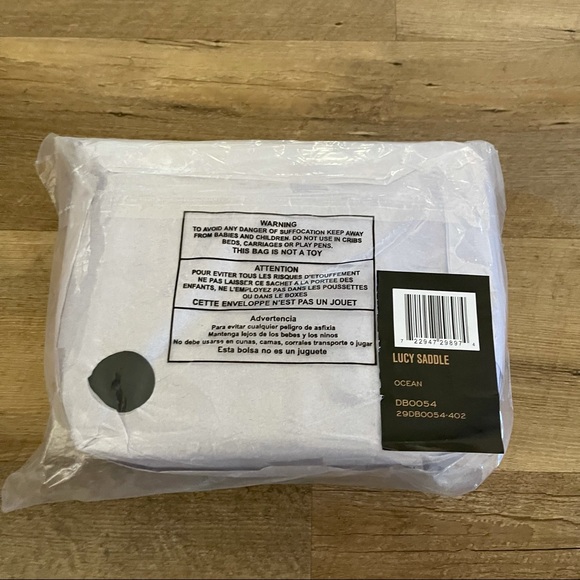 NWT Frye Lucy Saddle Bag - Picture 8 of 10